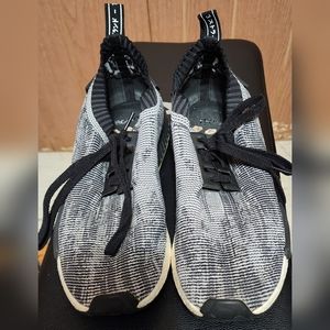 Rare Adidas Nmd R1 PK Grey Camo Glitch Size 12 Used.